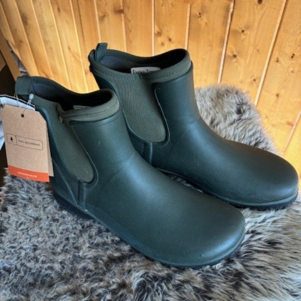 Sage Green Bogs Women’s Sauvie Slip-on Boots